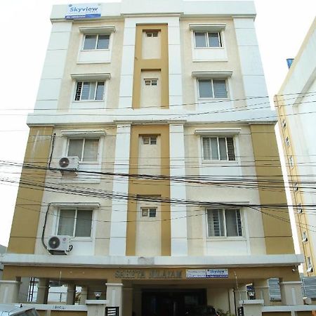 Skyview Suites Hyderabad Eksteriør bilde
