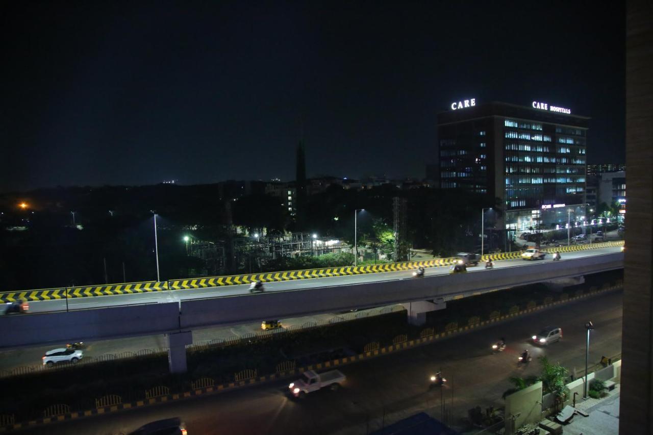 Skyview Suites Hyderabad Eksteriør bilde