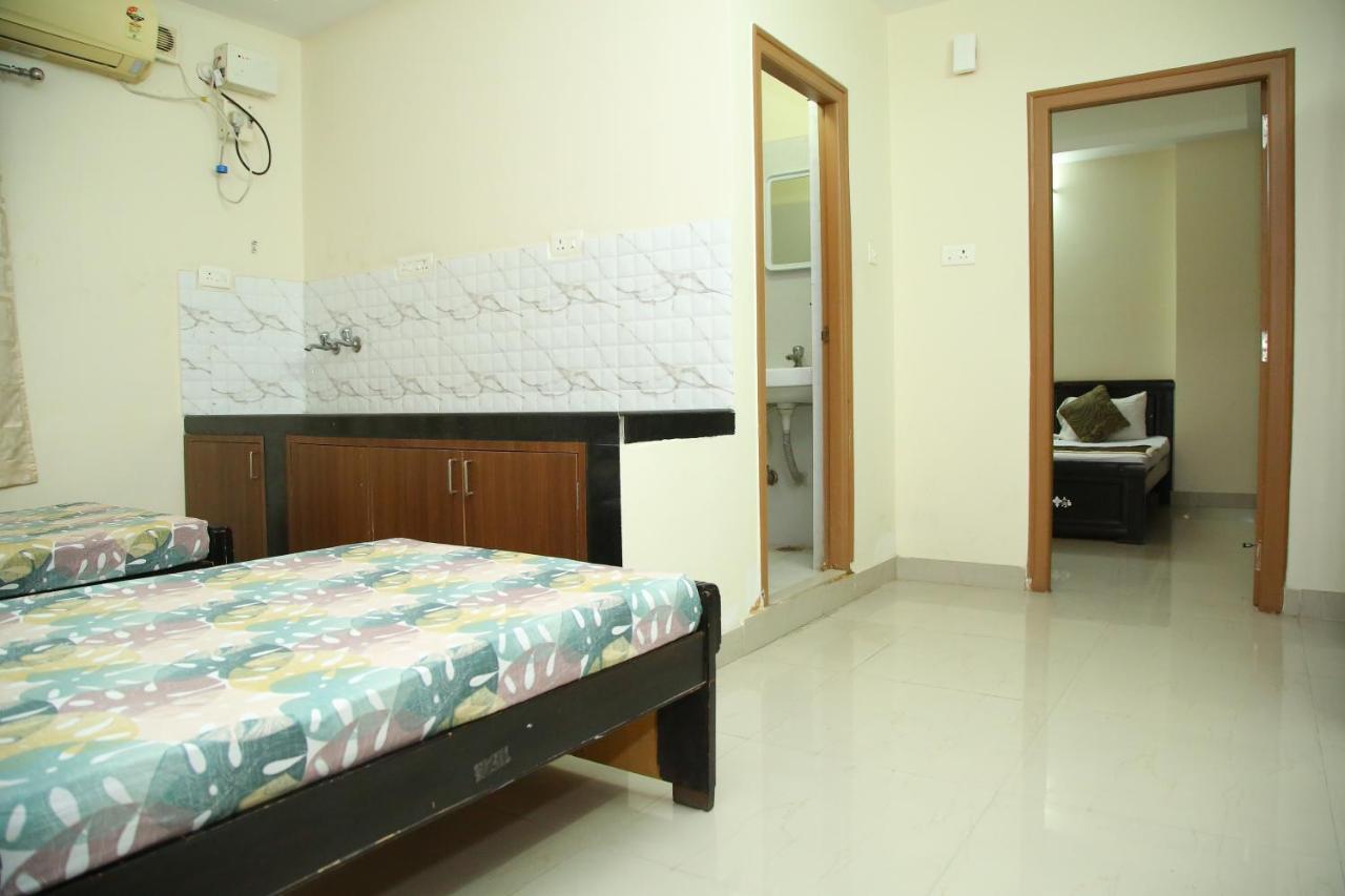 Skyview Suites Hyderabad Eksteriør bilde