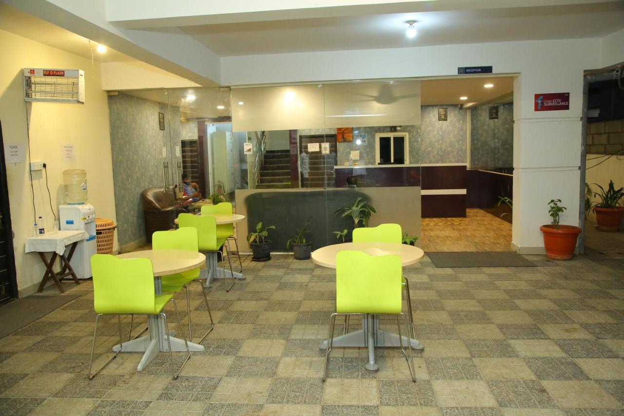 Skyview Suites Hyderabad Eksteriør bilde