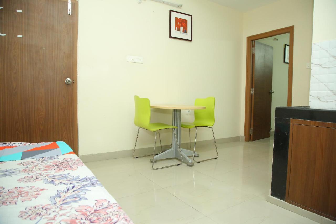 Skyview Suites Hyderabad Eksteriør bilde